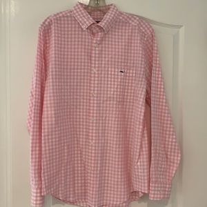 Men’s Vineyard Vines cotton button down shirt - M